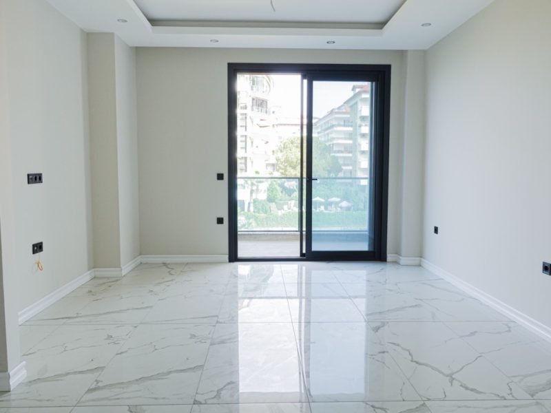 12 — крупный размер