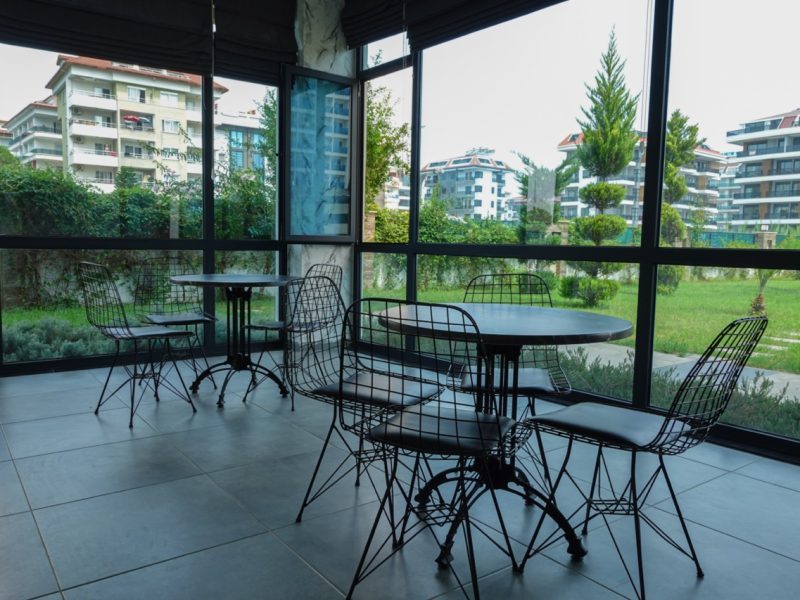 8 — крупный размер